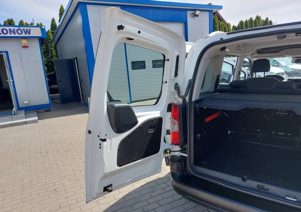 Peugeot Rifter cena 56666 przebieg: 131000, rok produkcji 2019 z Kołobrzeg małe 436